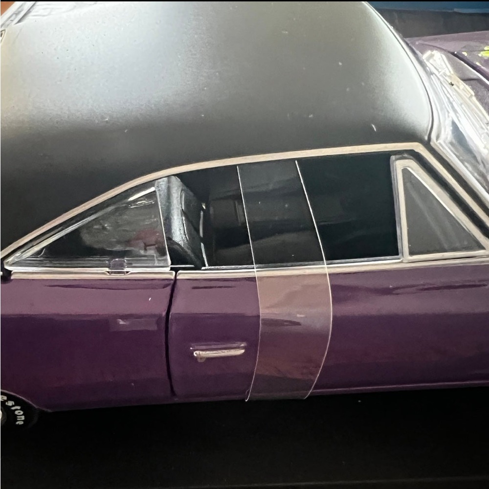 1969 Dodge Charger R/T by Maisto 1:18 Scale Diecast Model Car